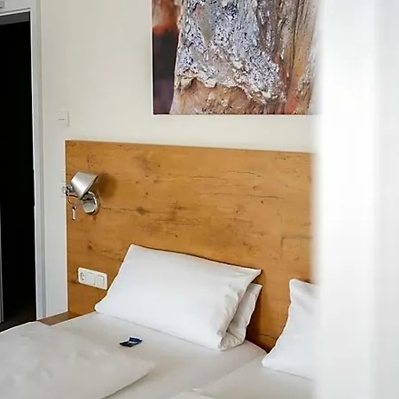 Hotel Lahn 3*